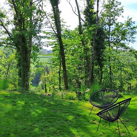 Logement Neuf A 2 Pas Du Lac La Bridoire Exterior photo