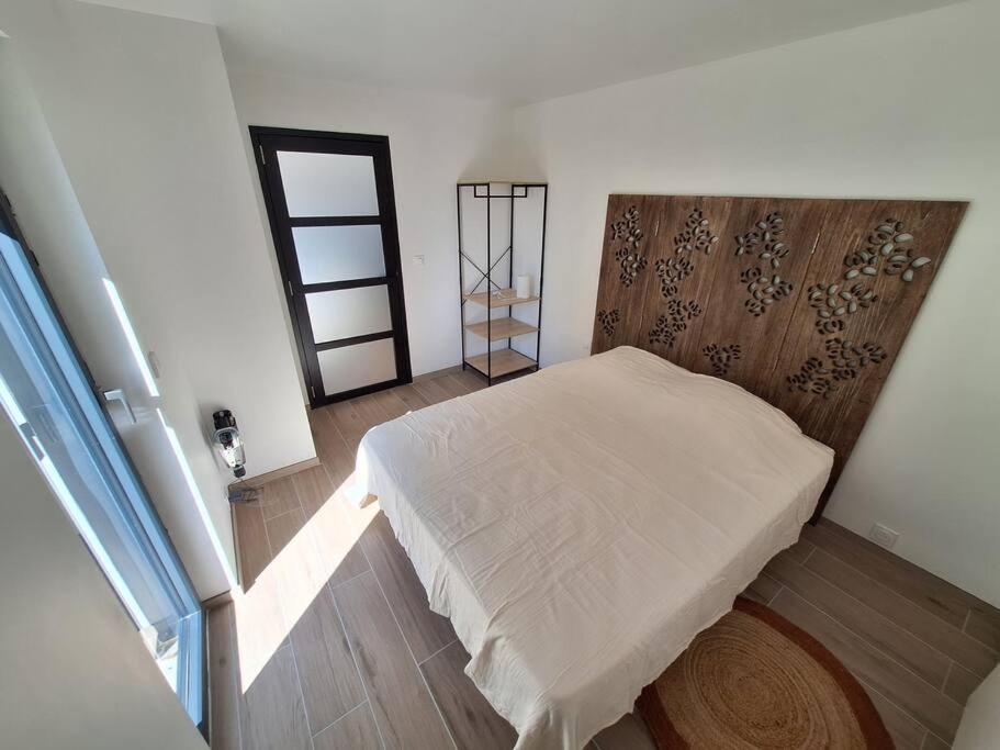 Logement Neuf A 2 Pas Du Lac La Bridoire Exterior photo